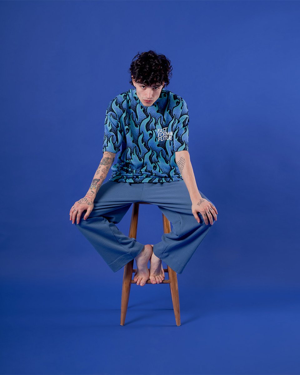 Have you seen the point where the Namib Desert meets with the Atlantic Ocean? Just take a look and you will notice that lines can not only reflect limits but also infinity!

#fastforwardfuture #newfashion #menfashion #atlanticocean #ocean #namibdesert