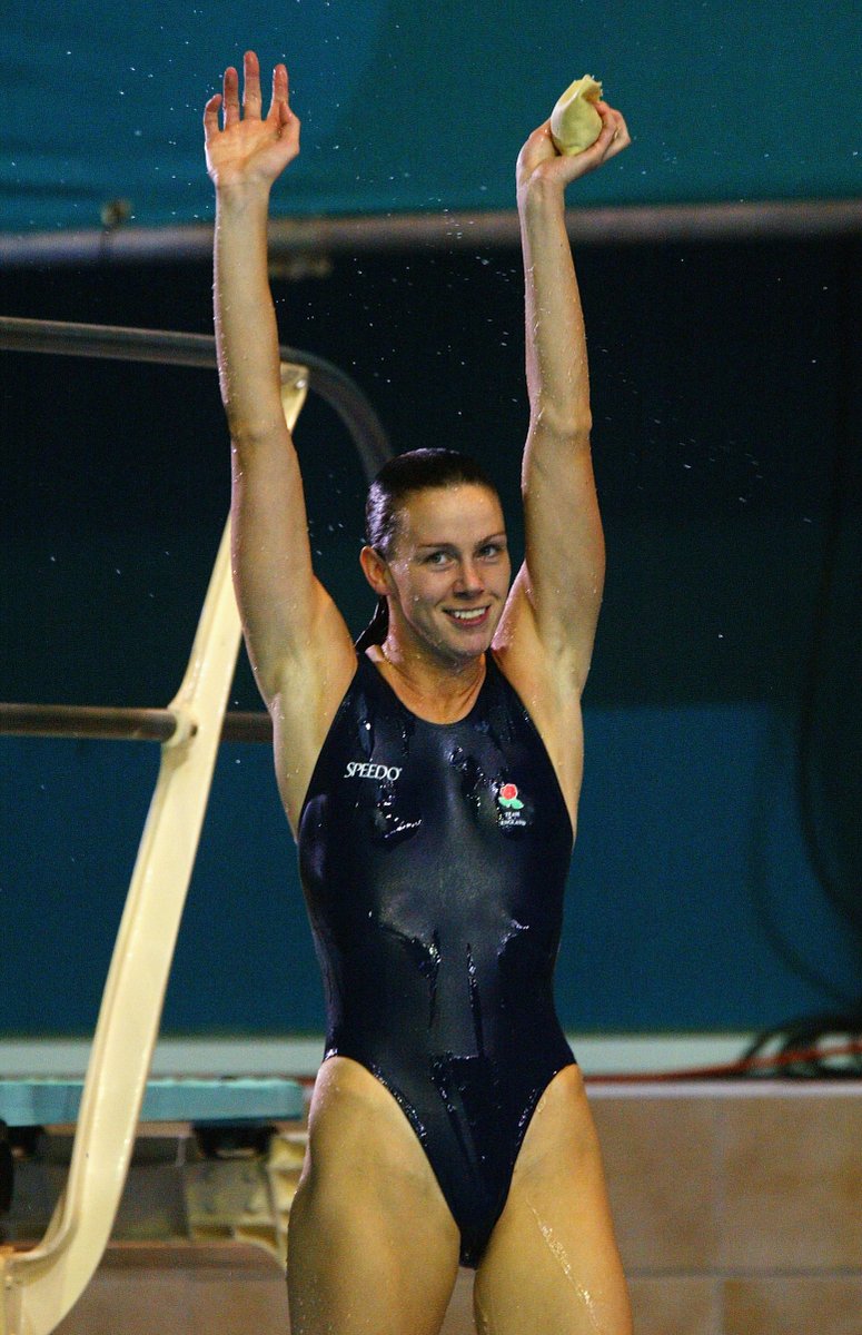 Aquatics_GB's tweet photo. 2⃣0⃣0⃣2⃣: Tony Ally, Jane Smith, @PeterWaterfield and @LeonTaylorGB were diving medallists at Manchester 2002, the last time @TeamEngland hosted a Commonwealth Games #MondayMemories

Only 3️⃣1️⃣1️⃣ days now until @birminghamcg22 🥳 https://t.co/pIxmDLb8eF