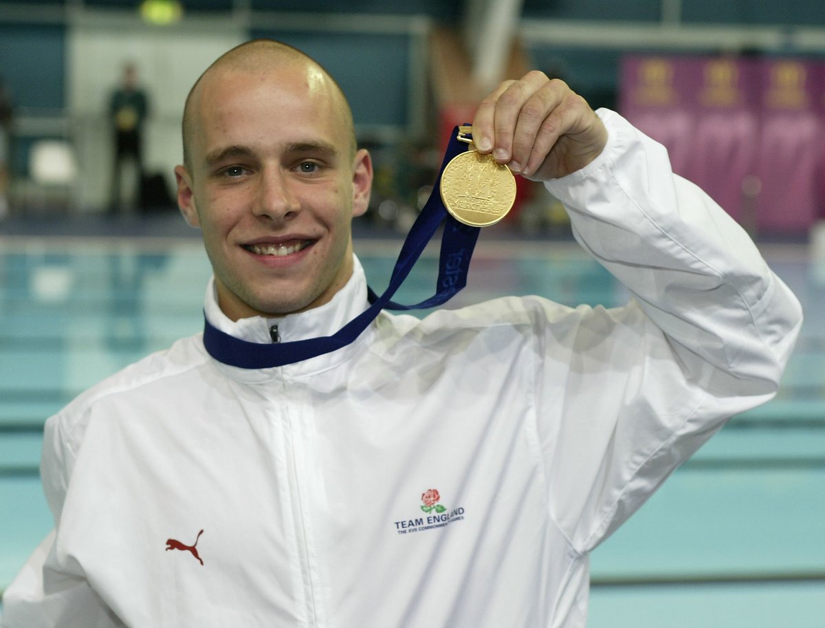Aquatics_GB's tweet photo. 2⃣0⃣0⃣2⃣: Tony Ally, Jane Smith, @PeterWaterfield and @LeonTaylorGB were diving medallists at Manchester 2002, the last time @TeamEngland hosted a Commonwealth Games #MondayMemories

Only 3️⃣1️⃣1️⃣ days now until @birminghamcg22 🥳 https://t.co/pIxmDLb8eF