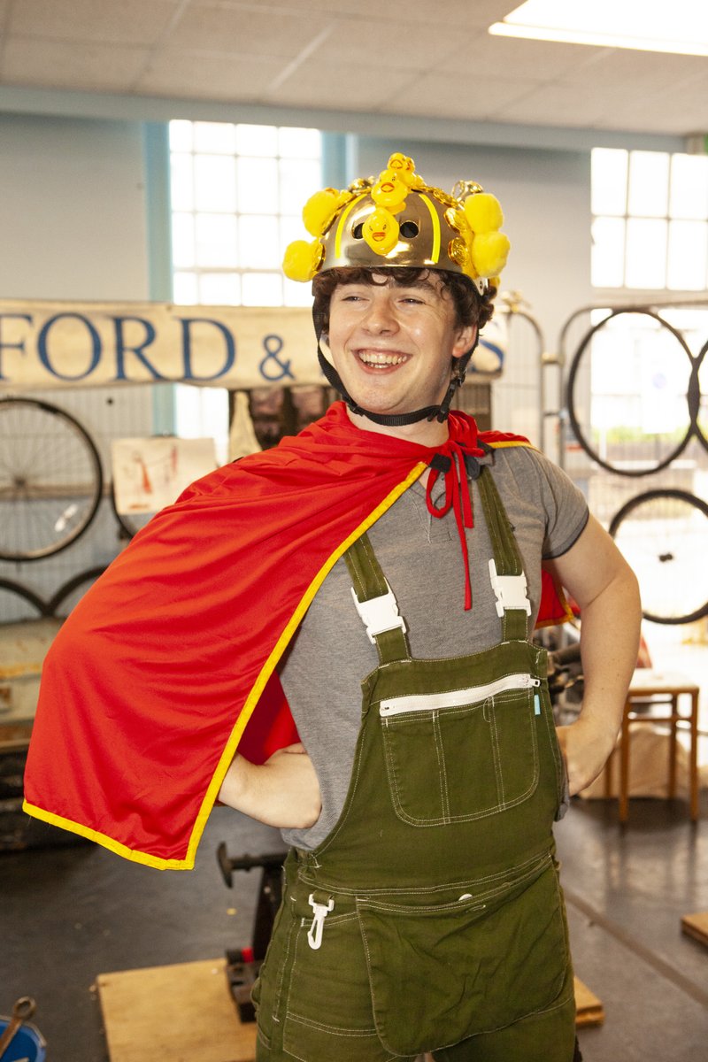 H.R Art Town tweet media