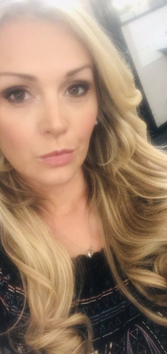 Stephanie Dooley Crossland tweet media