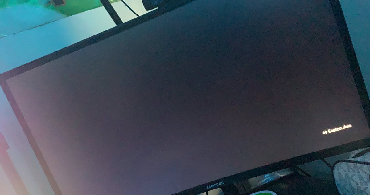 NippAlpha's tweet photo. 2K What is wrong with your servers y’all are making my mental state deteriorate Fr “anyone else getting this black screen?”  #2k22 #2KCommunity #NBA2K22 #NBA2K22forXboxSeriesXS #2k22nextgen https://t.co/GSj1nNYFAO