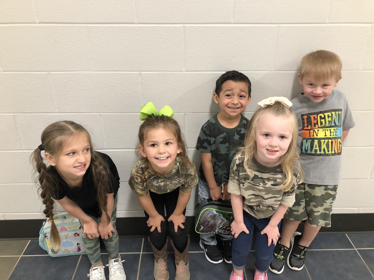 CndRubio's tweet photo. @AustinCubs showing their panther pride on Camo Day! Let’s get that W @CCreekFootball #Austinovercomes https://t.co/7d503iRqAA
