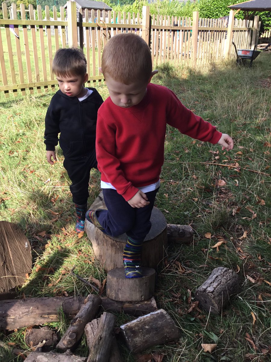 TJPrimary's tweet photo. What a lovely first session at Forest School we had this morning! #TJReception #TJOutdoorLearning https://t.co/268TmlYHi2