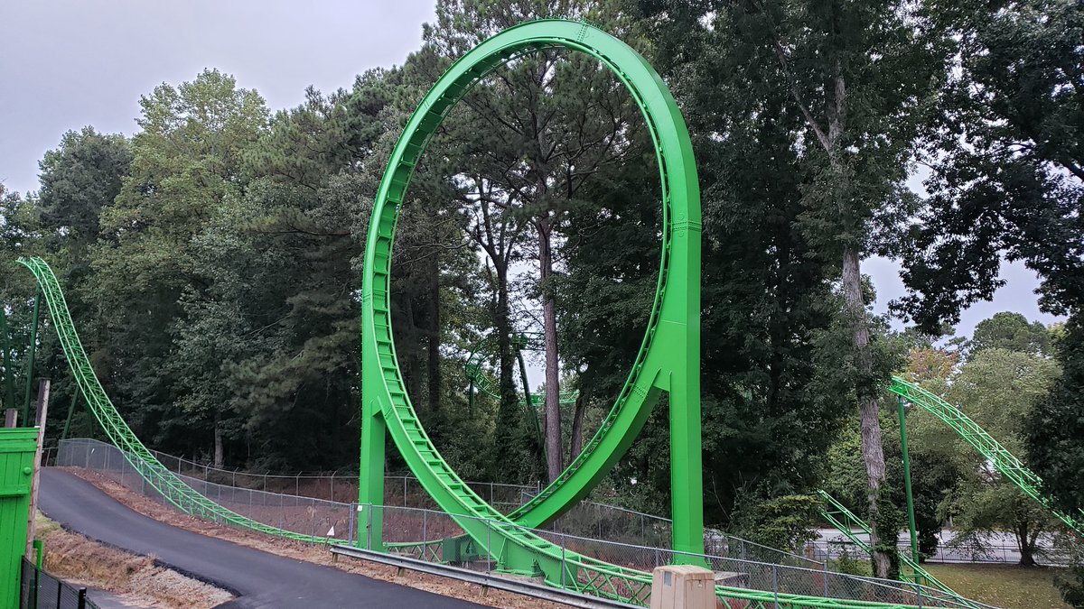 PaulFromFox5's tweet photo. OMG 😱😱😱 We are riding #TheRIDDLERMindbender on @GoodDayAtlanta. In every hour from 8-10am. That means lots of loops. LOTS OF LOOPS. @sfovergeorgia #fox5atl https://t.co/V4Ag1AJ5CN
