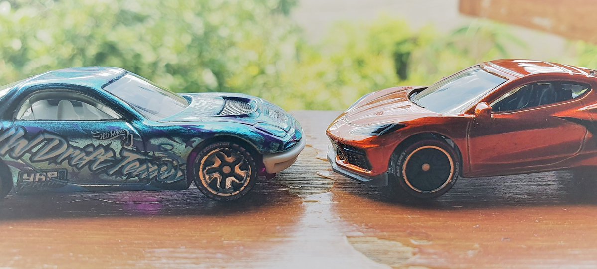 HotWheelsIND's tweet photo. via @EPedrik: MAZDA MRX7 AND CORVETTE 2020
all by HOTWHEELS

@hotwheels_indo 
@Mattel 
@64minicar 

@mattel
#Mattel 
#infoHW
#hotwheelsid
#164scale 
#supertreasurehunt
#photography 
#toy
#hotwheels https://t.co/V9UwxaxKNu