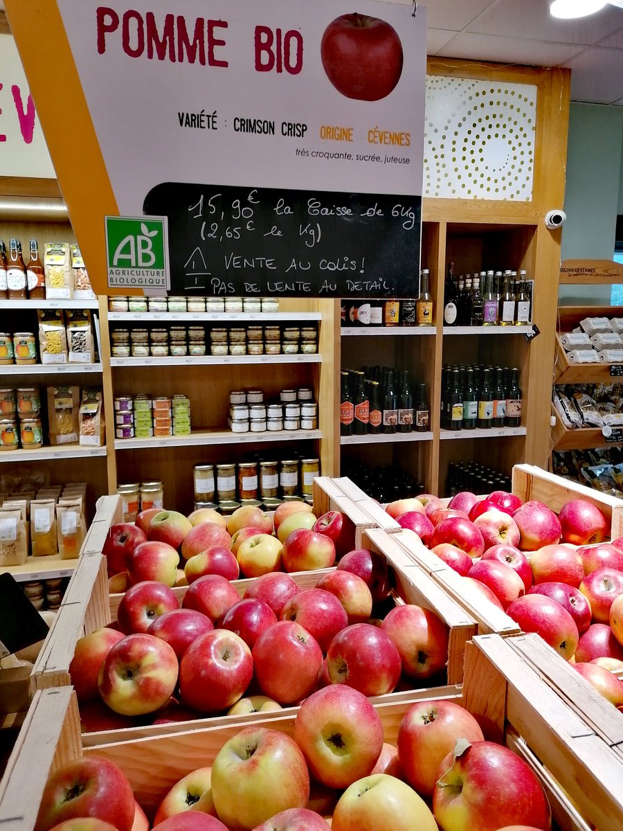 C'est parti pour la commercialisation de la #pomme Crimson Crips #BIO des #Cévennes
À retrouver dans notre magasin de vente directe ouvert 7 jours sur 7 de 9h00 à 13H00 et de 14H00 à 19h00
