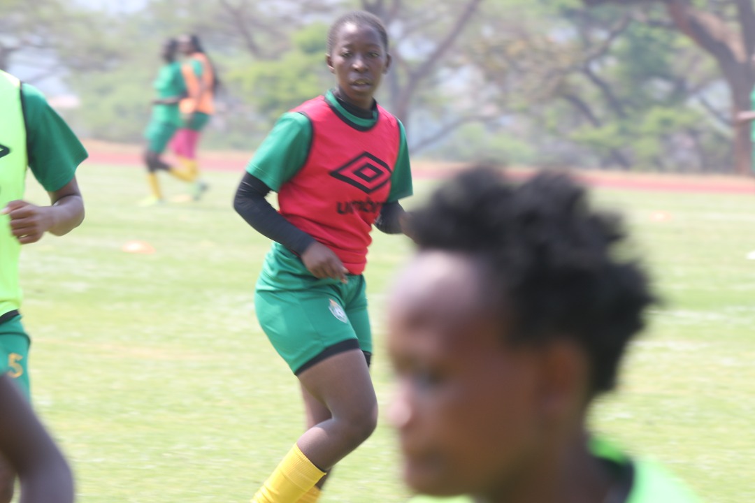 The <a href="/QueenLozikeyiAc/">Queen Lozikeyi</a> wishes Queen #DinahRoseBanda success as she joins the Zimbabwe Senior Women's Team Provisional Squad camp ahead of the <a href="/COSAFAMEDIA/">COSAFA</a> Championships to be held in South Africa later on this month. @SMSisu
