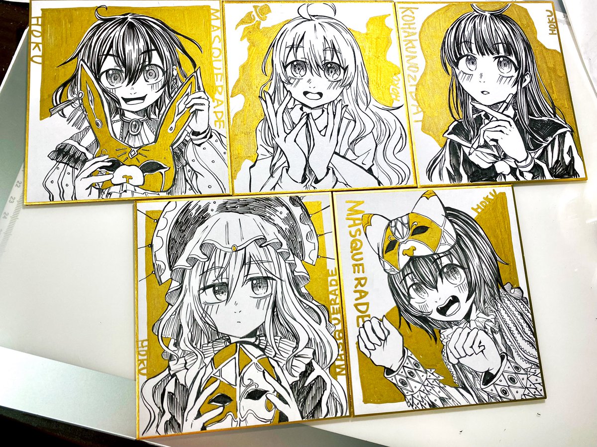 コミティアへ向けて
色紙描きました!
キラキラ✨ 