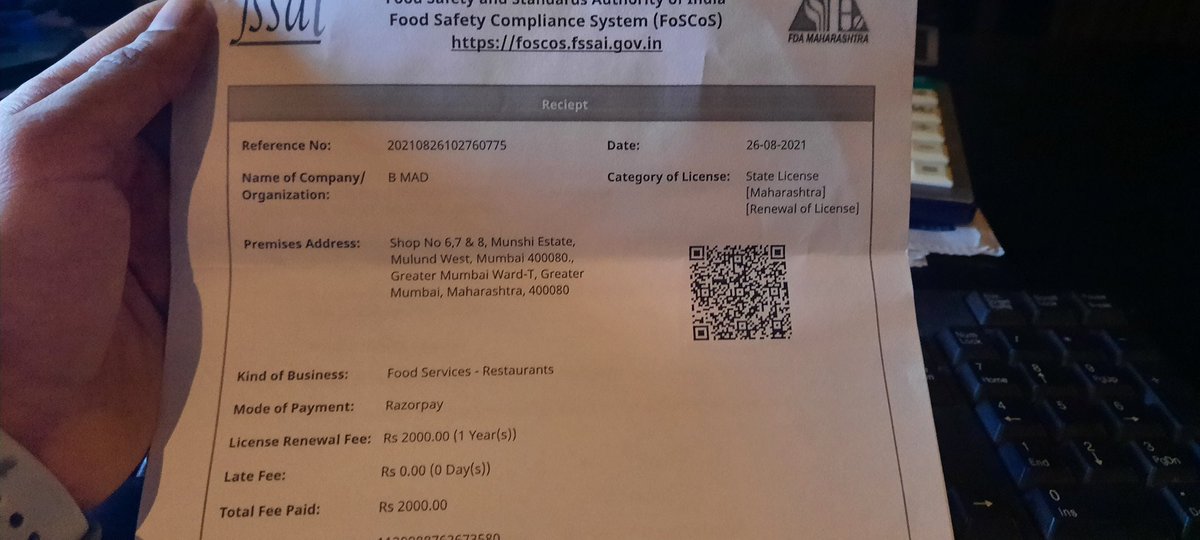 meet_dand's tweet photo. It's been 23 days since I applied for my license renewal, still haven't received updated license due to which @zomato has disabled my delivery services @fssaiindia @foscosfssai @FSSAI_Official 
Local officers not responding 
Num: 20120826102760775 https://t.co/C6ZnTg4jFv