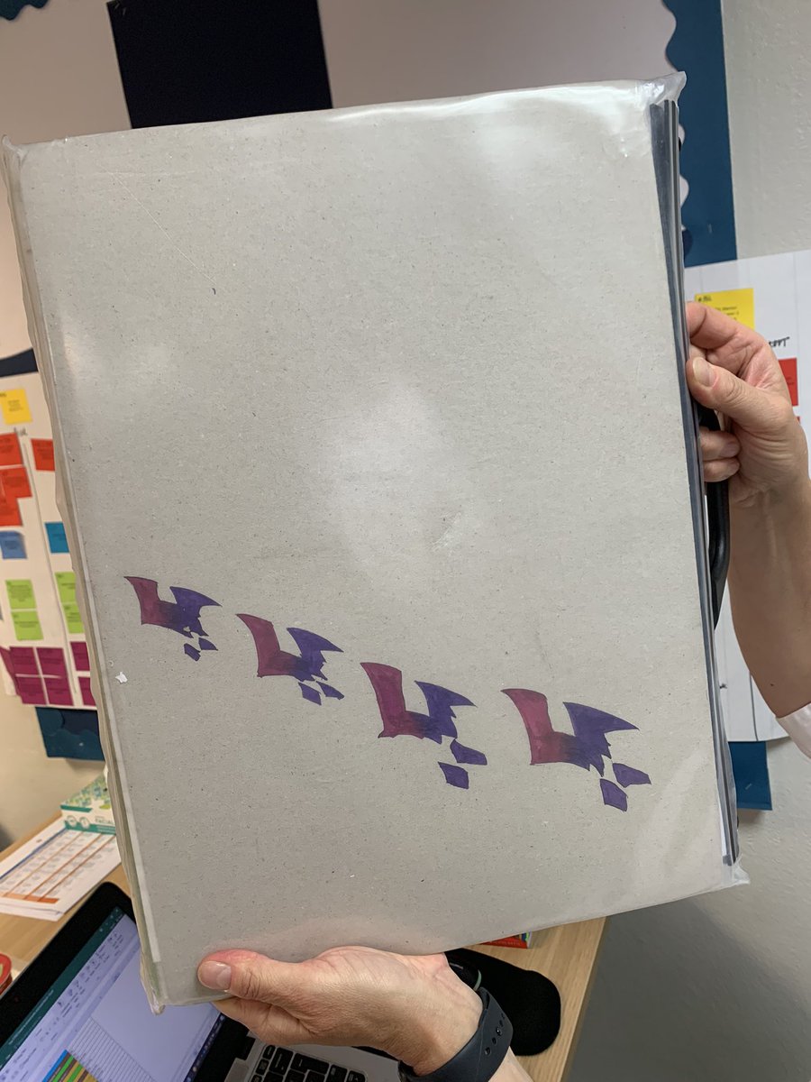 Thames View Juniors π (@thamesviewj) on Twitter photo Can anyone help? One of our students found this art portfolio on the bus in the centre of Barking. It has some amazing artwork inside and it would be a shame for it to be lost. <a href="/RiversideCampus/">Riverside School</a> <a href="/JRCS_School/">Jo Richardson Community School</a> <a href="/BarkingAbbeySch/">Barking Abbey School</a> <a href="/EastburySchool/">Eastbury School</a> <a href="/greatfields/">Greatfields School</a> Can anyone help? One of our students found this art portfolio on the bus in the centre of Barking. It has some amazing artwork inside and it would be a shame for it to be lost. <a href="/RiversideCampus/">Riverside School</a> <a href="/JRCS_School/">Jo Richardson Community School</a> <a href="/BarkingAbbeySch/">Barking Abbey School</a> <a href="/EastburySchool/">Eastbury School</a> <a href="/greatfields/">Greatfields School</a>