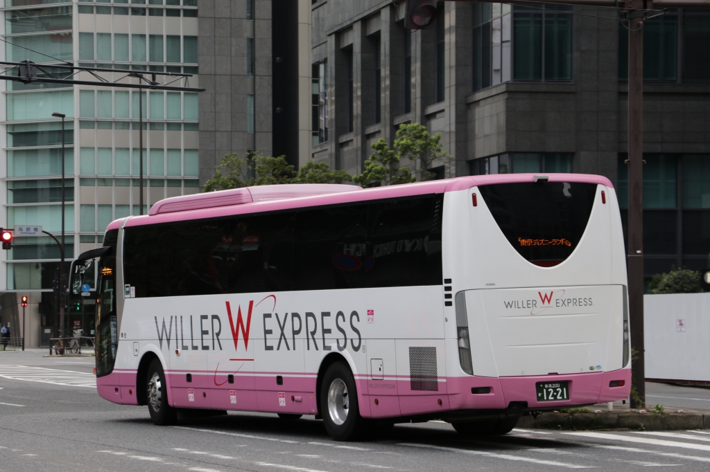 Herotrblog Willer Expressのエアロエース 新潟0か1221 新潟 燕三条 池袋 東京駅 Tdl間の夜行便で使用 車内は4列リラックスシート 後部に3列コモドシートを配置 T Co Rh4eodv8ln Twitter Herotrblog Willer Expressのエアロエース 新潟0か1221 新潟 燕三条 池袋 東京駅 Tdl間の夜行便で使用 車内は4列リラックスシート 後部に3列コモドシートを配置 T Co Rh4eodv8ln Twitter
