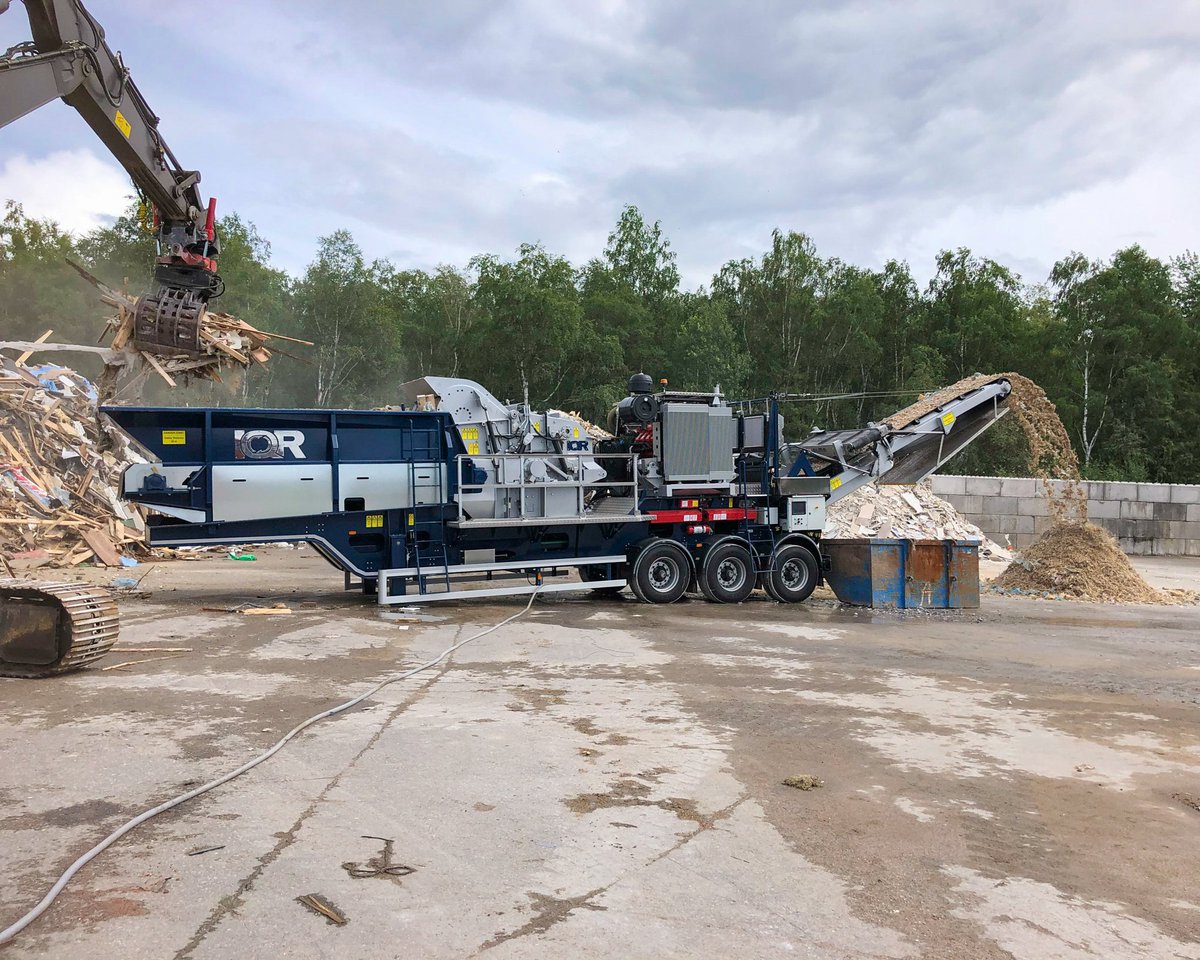 IQRsystems's tweet photo. Customer enjoying the ease of feeding, the consistent material characteristics and the ability to handle foreign steel objects.
Read more on https://t.co/CmpBt3PfTP
Läs mer på https://t.co/WP7tCQKrRk
#waste #mixedwaste #wasterecycling #avfall #krossverk #mobilecrushers https://t.co/wGW42kIL9v