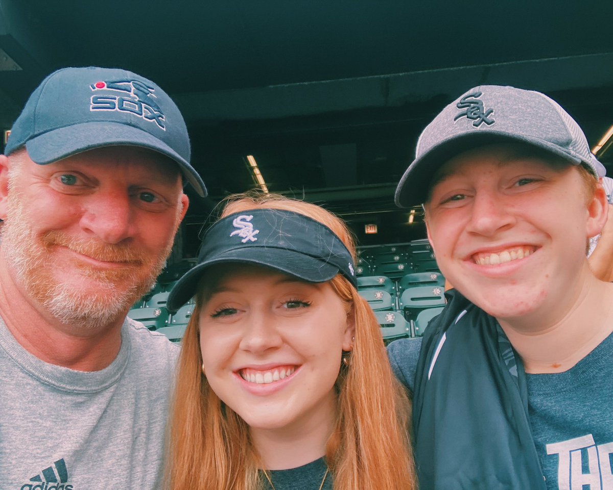 LaineSchlicher's tweet image. Happy birthday to this guy!!! How fitting that you’re 53 and that was Mike’s number. Thank you for everything you do for Ben and I. Truly honored to call you my dad. I love you!!! Let’s play for your coach and the number 53 tonight Athenians!!!💛💙🏈@CVILLE_FOOTBALL #forLeak53