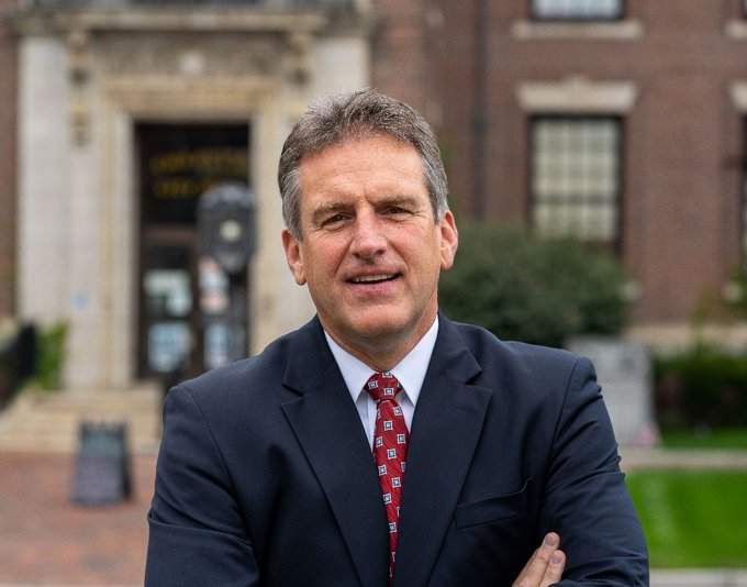 Still time to register! 

We NEDA Talk! 9.21.21-  Diversity in Location: A Conversation with Jay Ash

For more information: nedaonline.org/webinars/we-ne…