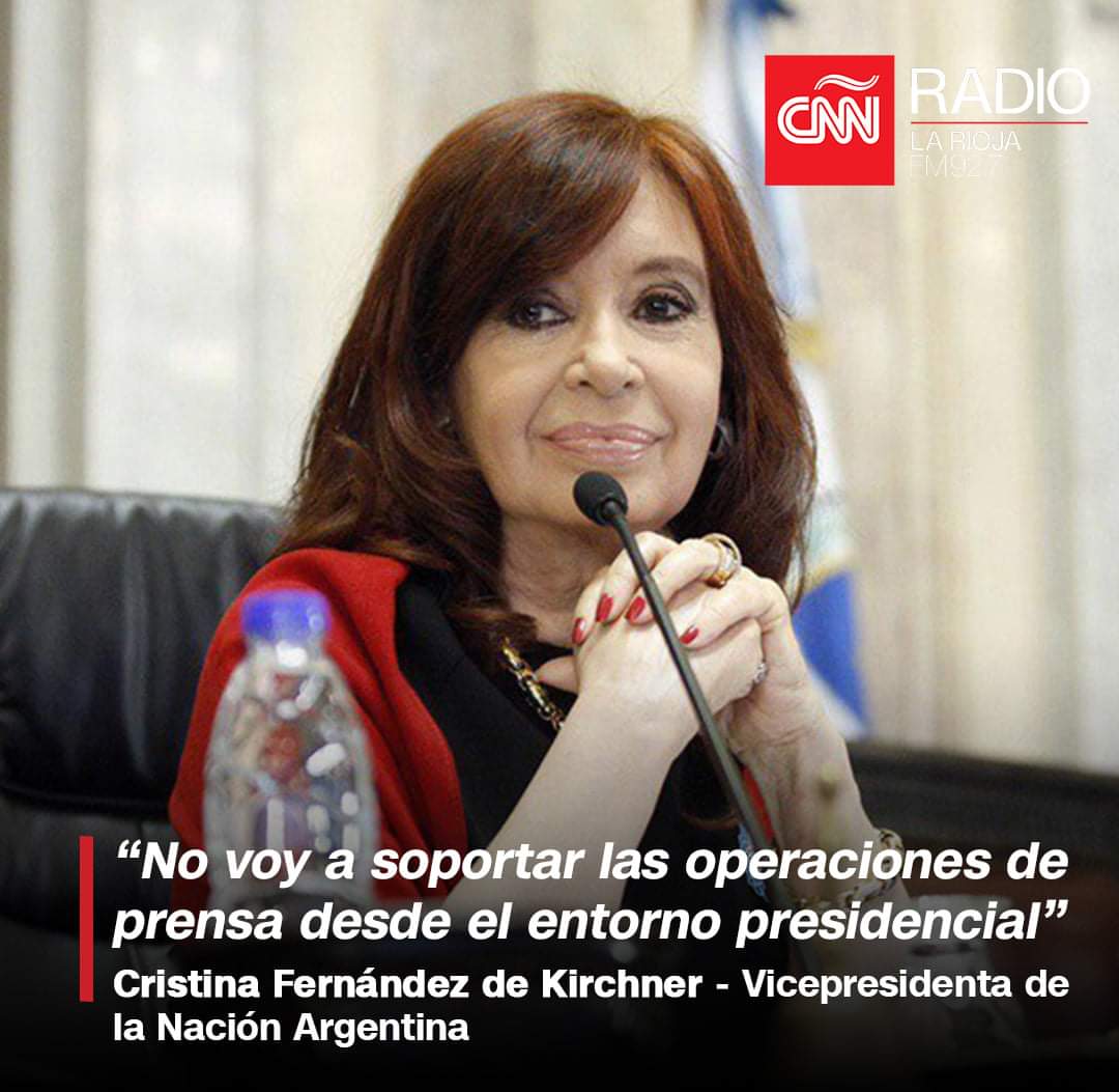 CNNRadioLaRioja's tweet photo. 🔴En una carta titulada "Sinceramente", la Vicepresidenta Cristina Fernandez de Kirchner, habló sobre la problemática que hay entorno al Gobierno Nacional 
👉🏻Pueden leer la carta completa en el siguiente link https://t.co/9xg1HulFqy https://t.co/qCKSzNb5qQ