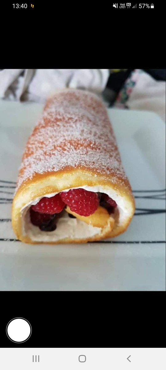 dottymoo11's tweet photo. @SecretSlimPod this just appeared on my slimming world group.... why does it ring a bell?! 🤣🤣🤣 https://t.co/MCDmFyqYBq