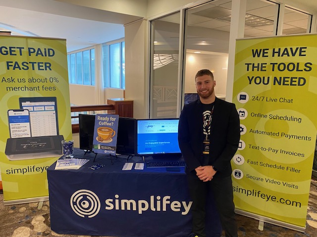 We’re at The Closing Institute presented by Progressive Dental in Clearwater, FL today! We’re talking to dozens of implant dentists about how to close more leads, book more appointments, and convert more treatment plans. 
To see how we can help you, visit simplifeye.co