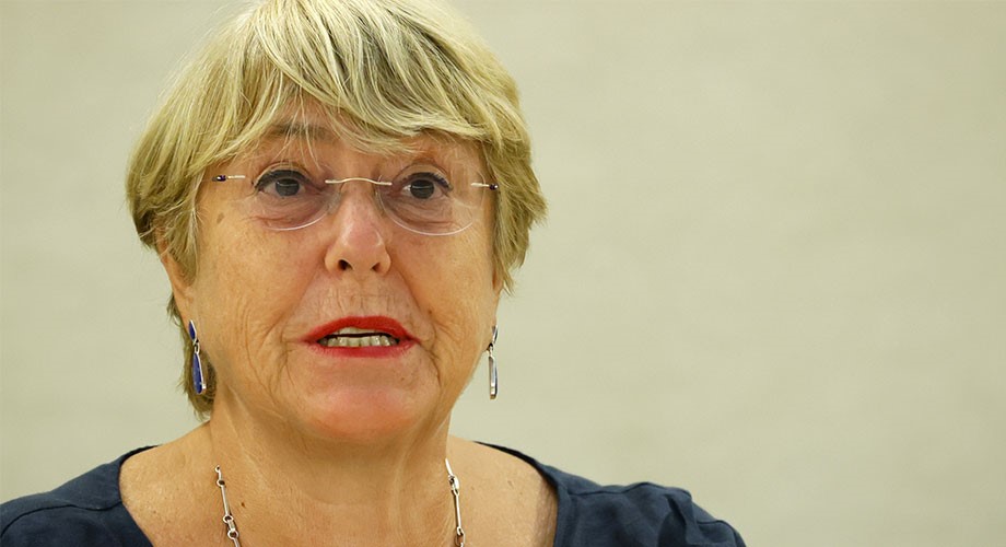 UNHumanRightsRu's tweet photo. Глава ООН по правам человека @mbachelet призвала государства действовать совместно, чтобы преодолеть катастрофические последствия изменения климата, загрязнения и утраты природных ресурсов 👉https://t.co/ZV6XEq3SIK   

#HRC48 #StandUp4HumanRights https://t.co/NW14Wox8y8