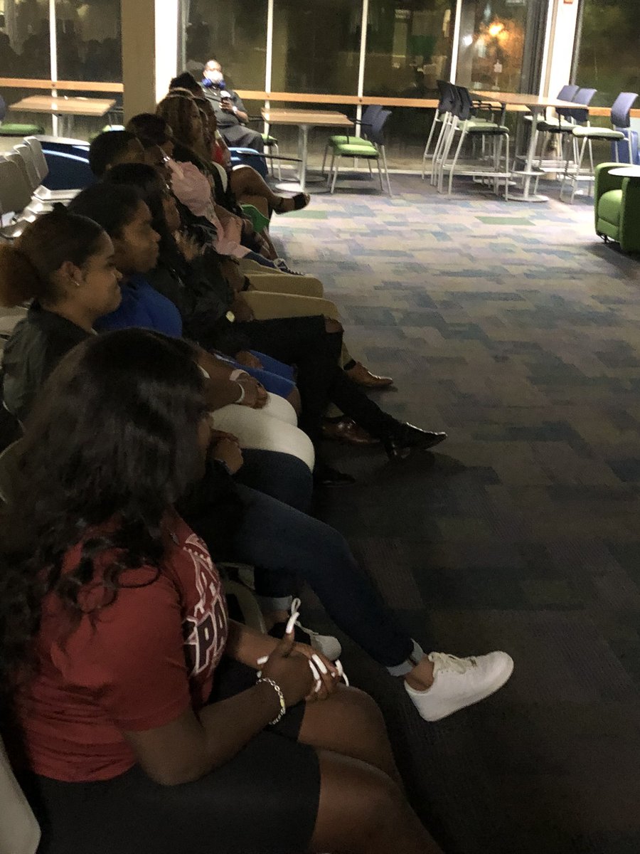 harborinstitute's tweet photo. @nphc_uwf showed the power of utilizing their platform to inspire and empower others. What #D9 got next? #HISSH #UWF #NPHC #BGLOS #blackgreeks #Theharborinstitute #HIMISED https://t.co/PGP0ozIOFQ