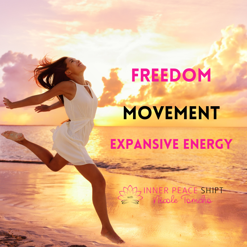 innerpeaceshift's tweet photo. Remove those chains and shackles and feel the energy of freedom and wind in your hair as horse spirit carries you forward with powerful momentum.

#InnerPeaceShift #Mindset #Trauma
#Healing #Joy #SelfWorth
#SelfWork #NicoleTomcho https://t.co/678qKidyuY