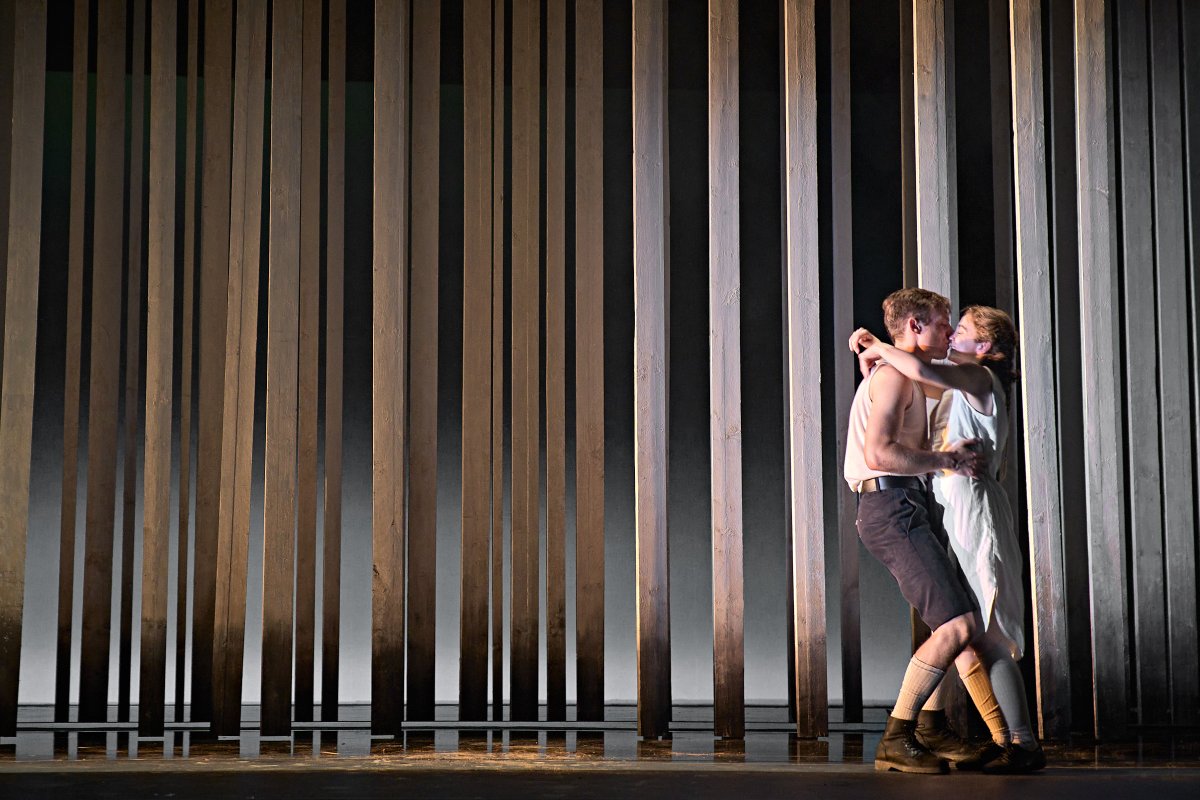 The Old Vic tweet media