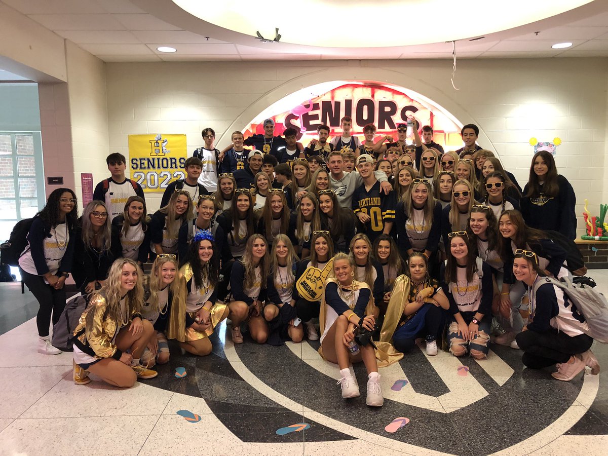 Hartland High School Hartlandhigh Twitter Hartland High School Graduation 2022