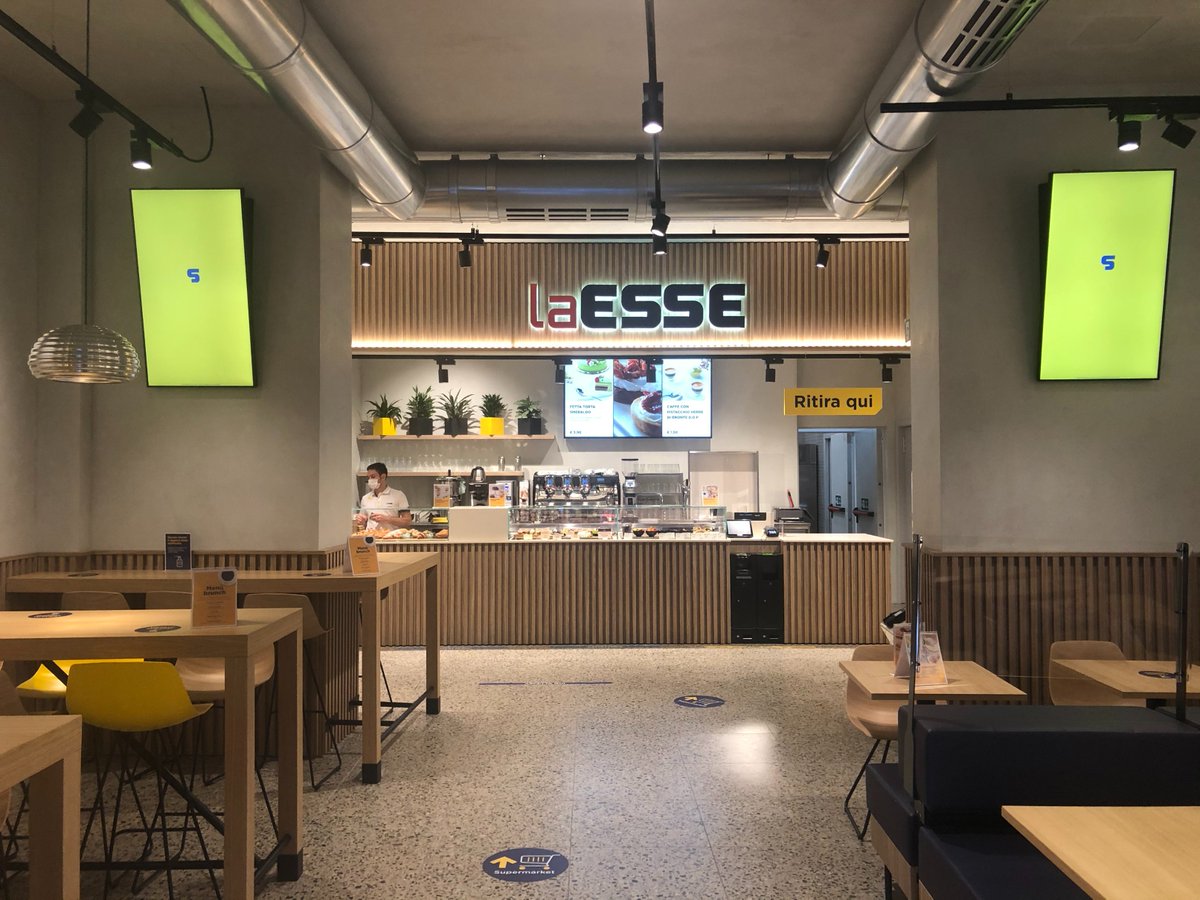 luigi_rubinelli's tweet photo. Pericoloso essere indecisi sulla identità visiva di La Esse-Esselunga
https://t.co/0G2O7MrNDF #retail #gdo #esselunga #laesse #identitàvisiva https://t.co/415X2X0oYf
