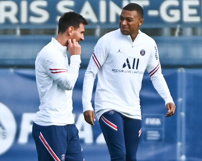 C ロナウドのtwitterイラスト検索結果