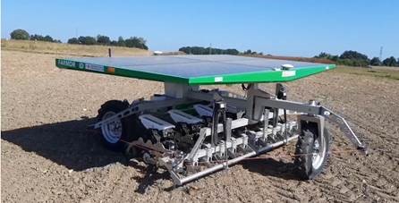 iteipmai's tweet photo. Le 23/09, Démonstration de #désherbage autonome sur PPAM et semences avec le robot @DroidFarm de @Stecomat
Démonstration ouverte à tous, à @LaFNAMS sur inscription : https://t.co/Jc691Paicc
#AgroPAMS #Hempit @iteipmai @VEGEPOLYSVALLEY @semae_officiel @ceuxquifontlasemence https://t.co/l9ZdGrkVc2