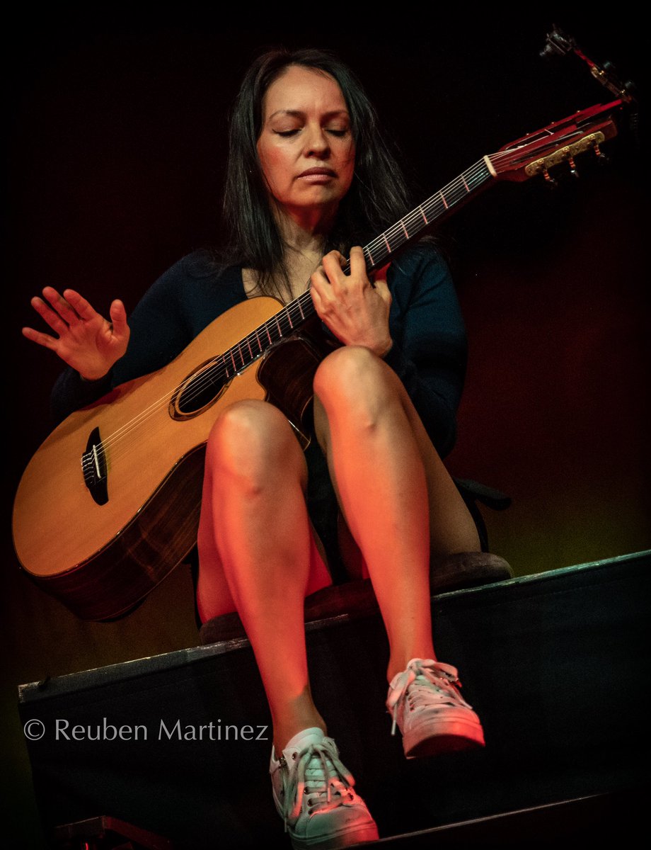 ram7dust's tweet photo. Gabriela of Rodrigo y Gabriela at House of Blues Anaheim. @rodgab @HOBAnaheim #rodygab https://t.co/NsyxdOJufE