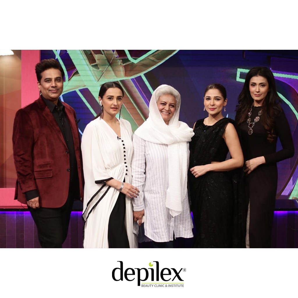 DepilexOfficial's tweet photo. @masarrat_misbah - CEO Depilex Group spotted on the set of #starstyle hosted by @Asimyar and Shermeen Ali with their gorgeous guests, the ravishing Ayesha Omar & the stunning Momal Sheikh ✨
P.s. Makeup by Fatima Noor 💄
@PTVHomeOfficial
#stylepartner
https://t.co/3lGwe1tbNT https://t.co/xtYOdKYUlP
