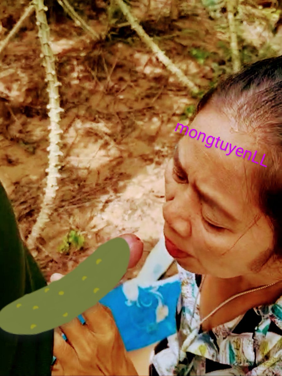 T Ề N H tweet media