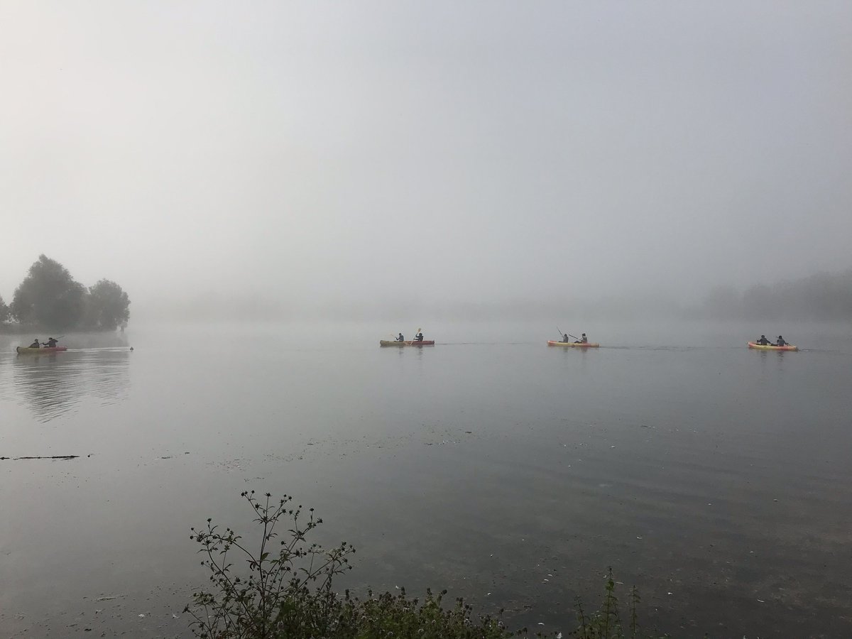 LeHamelet's tweet photo. Journée #cohesion pour les 4ème du collège @LeHamelet 🤩
Au programme de ce mini-raid sportif : randonnée, run and bike, canoë, jeux d’adresse et de coopération. Un beau projet et une belle journée ! #Rentree2021  
@ac_normandie https://t.co/UevVZgv9tv