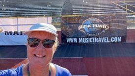 musictravel1's tweet photo. #MTC Tour Director royalty Sue Guindon putting in some work with the @BANDSOFAMERICA team in Dayton. #NiceBanner #MTCtravels #MTContheroad #BOA21 https://t.co/qEBjQo6kWO
