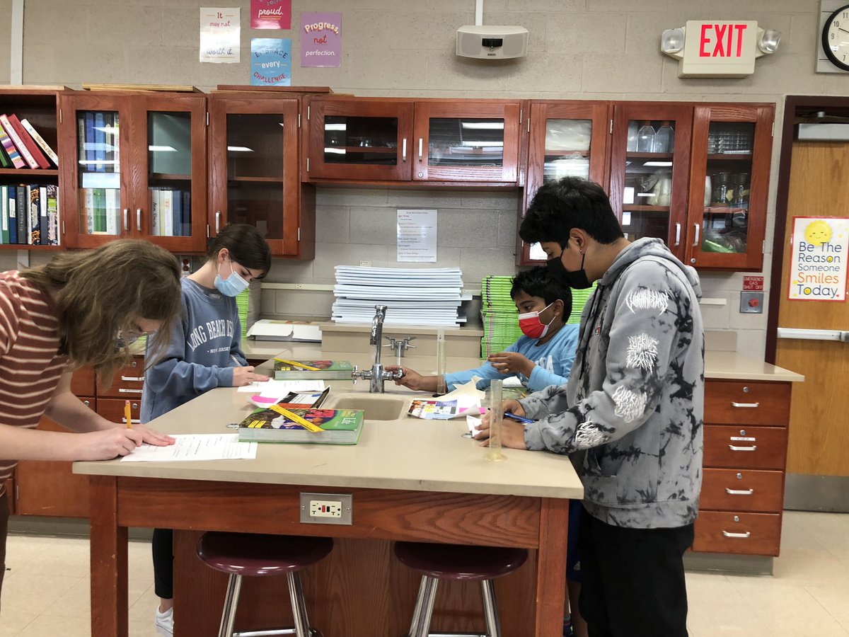 MOMS 7th Grade Science tweet media