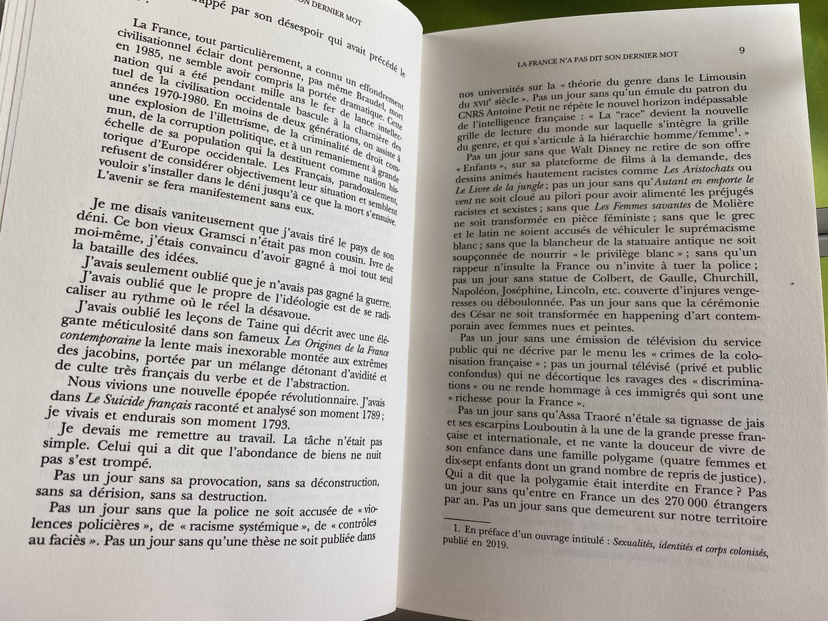 nadine__morano's tweet photo. Le mieux pour en parler, c’est de le lire … https://t.co/MdmZ35XlQP