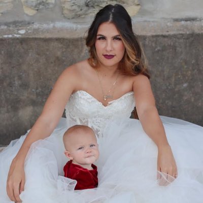 VictoriaA_Mayer's tweet photo. #NewProfilePic https://t.co/HjJ22kVaTM