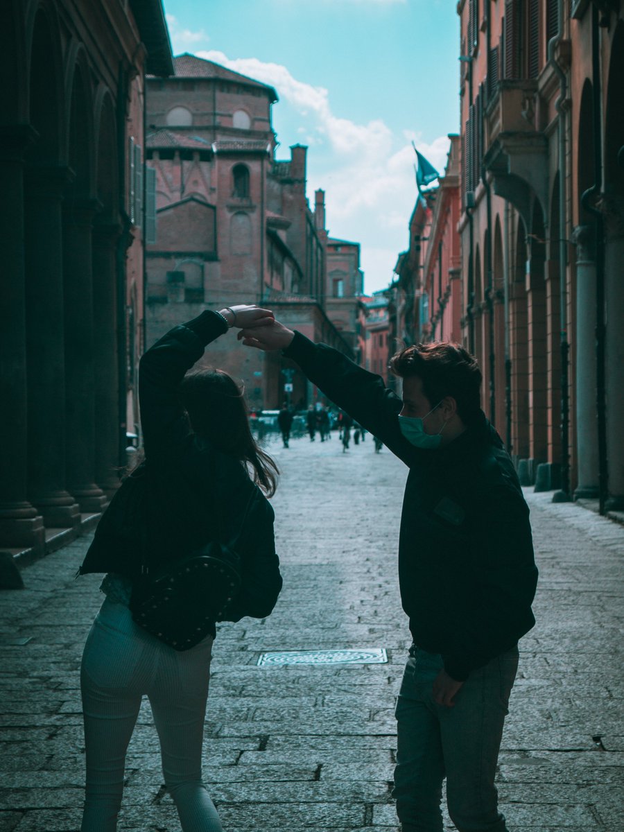 r_3tro_'s tweet photo. Un po' di ricordi scattati per @AndyRusu99 , la coppia di amici più carina che conosco 💙

📸: #sonyalpha58

#sonyalpha #bealpha #bologna #couple #friends https://t.co/ArjOvvtuhk