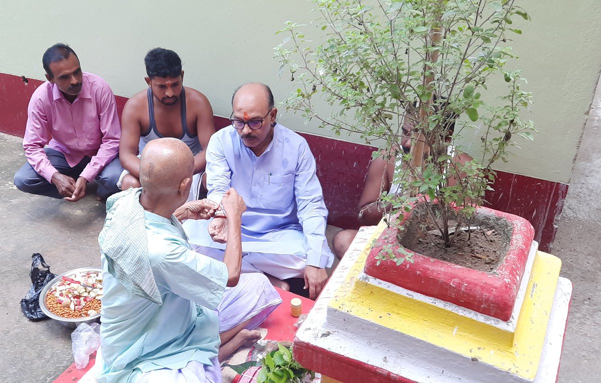 Rabindranathji's tweet photo. समस्त प्रदेश वासियों को विश्वकर्मा पूजा की हार्दिक शुभकामनाएँ। https://t.co/7GTIy9oYWU