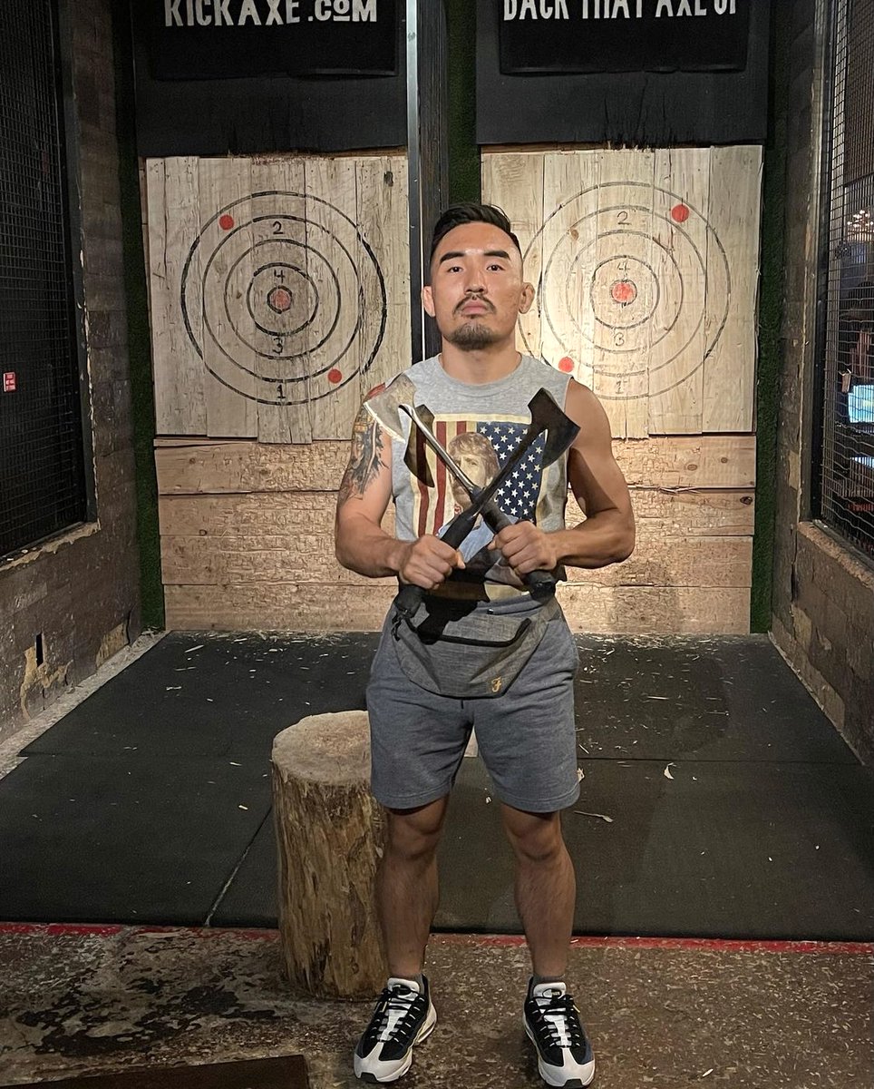 Kick Axe Throwing™ tweet media