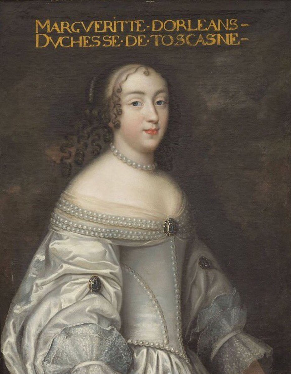 MadameGilflurt's tweet image. Marguerite Louise d&apos;Orléans, who died #onthisday in 1721, was sent to a convent when she separated from her husband. When the Abbess complained about her taking lovers, gambling &amp;amp; partying, Marguerite chased her through the convent with hatchet in one hand &amp;amp; pistol in the other.