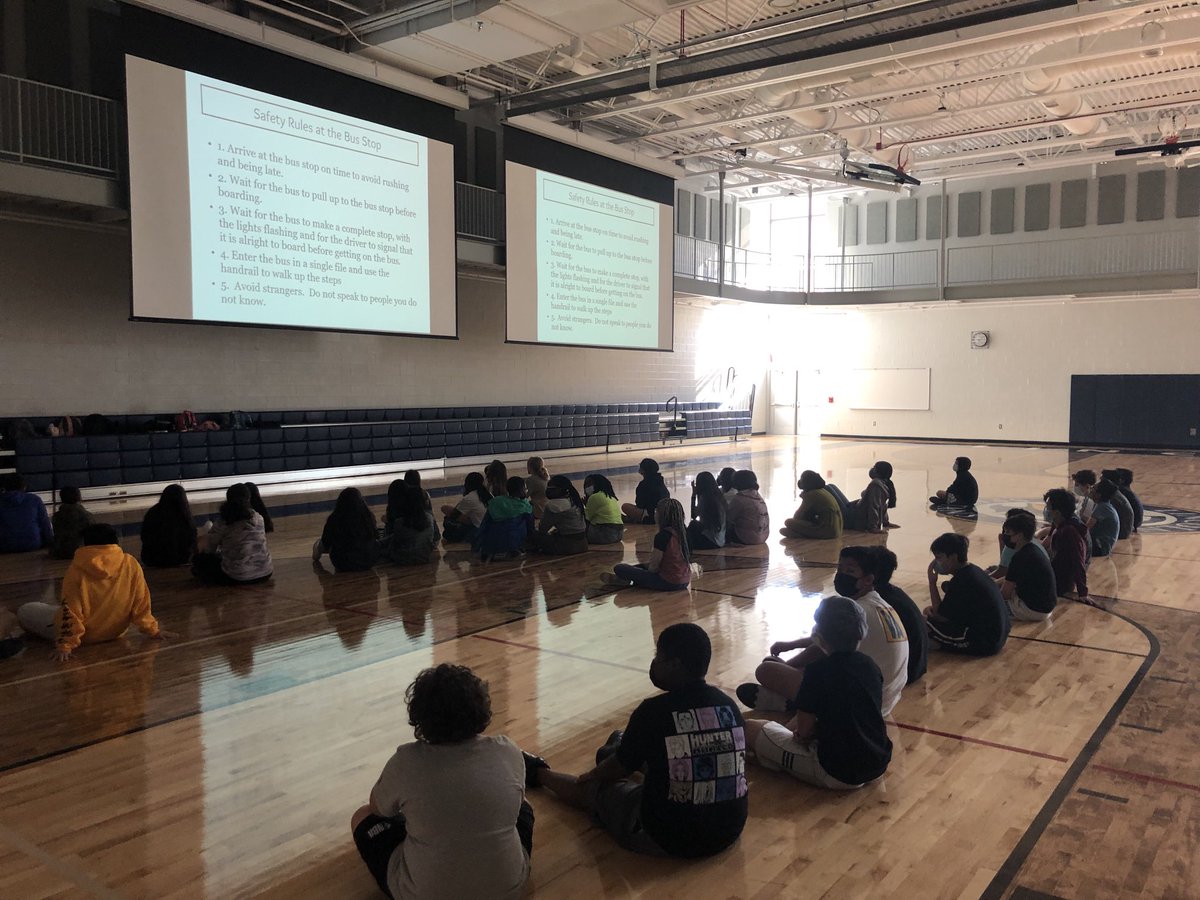 Cullotta_PE's tweet photo. Bus Evacuation Drills. ⁦@Cullotta_PE⁩  #bussafety https://t.co/kJqDym54nr