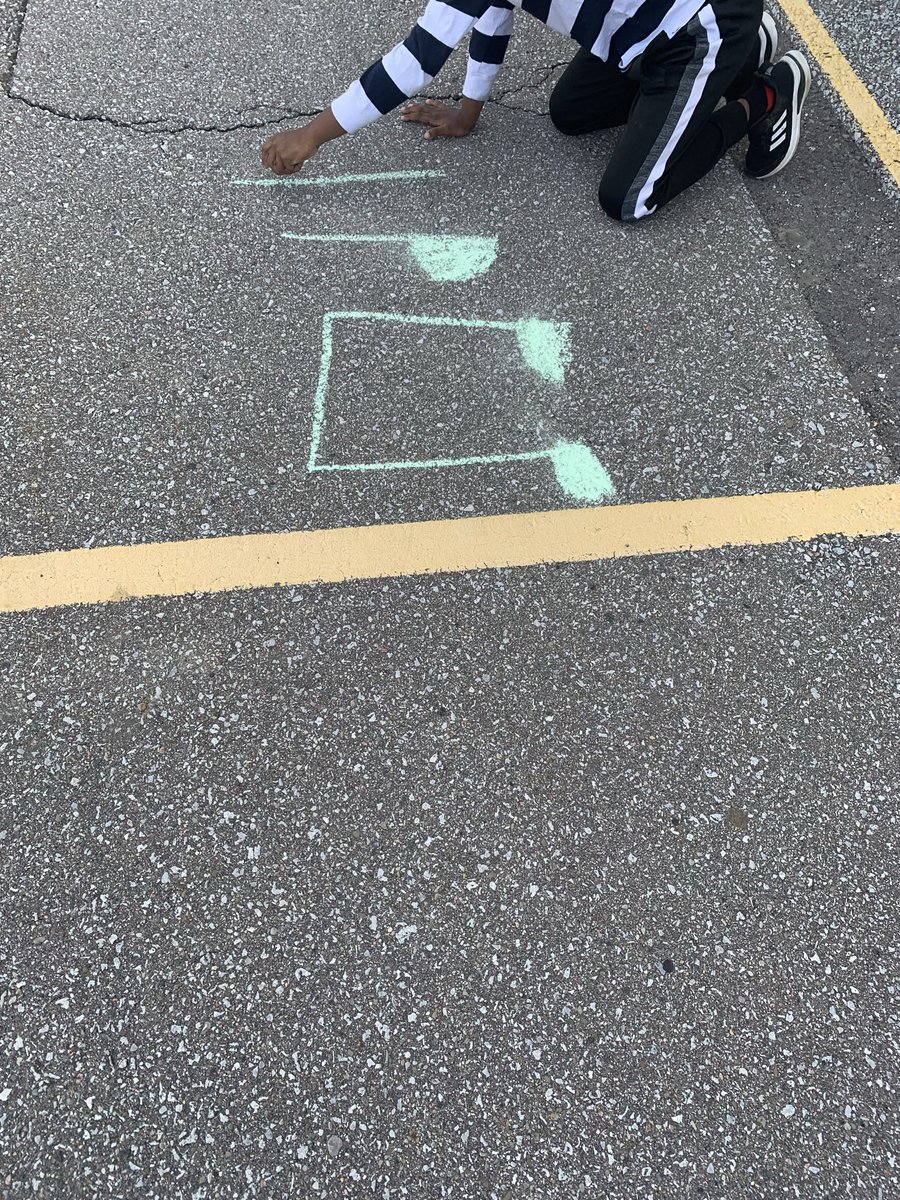 Miss Leaton tweet media