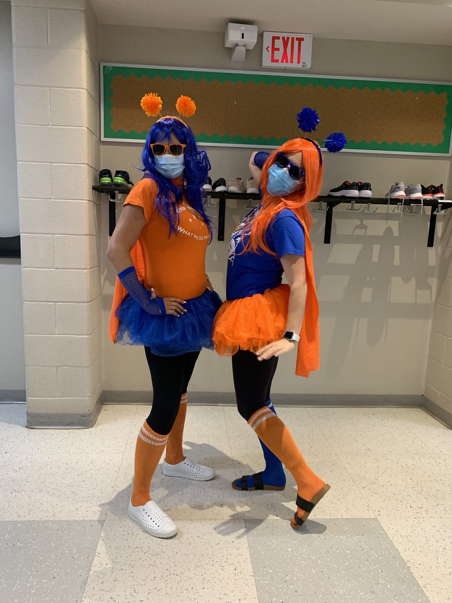 <a href="/RyersonHeights/">Ryerson Heights</a> we’re back baby!  They say to lead by example right? #orange &amp; #blue day <a href="/GEDSB/">Grand Erie District School Board</a> Anyone up for a spirit day challenge? #learn✔️ #lead✔️ #inspire✔️  #8P #8K #8C