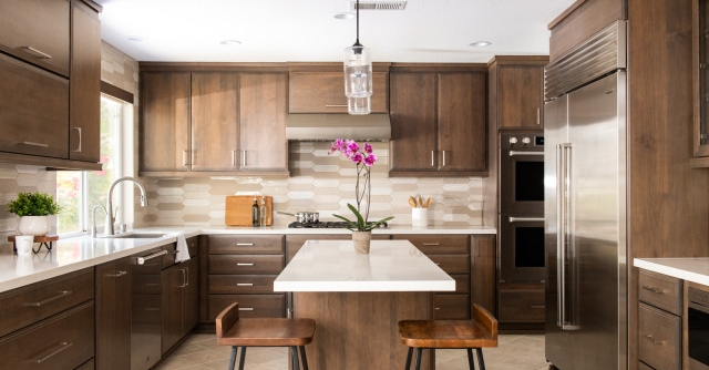 RuloRealtor's tweet photo. 10 Kitchen Island Features Pros Always Recommend https://t.co/l0tZFI3iou https://t.co/xABUeY7FG3