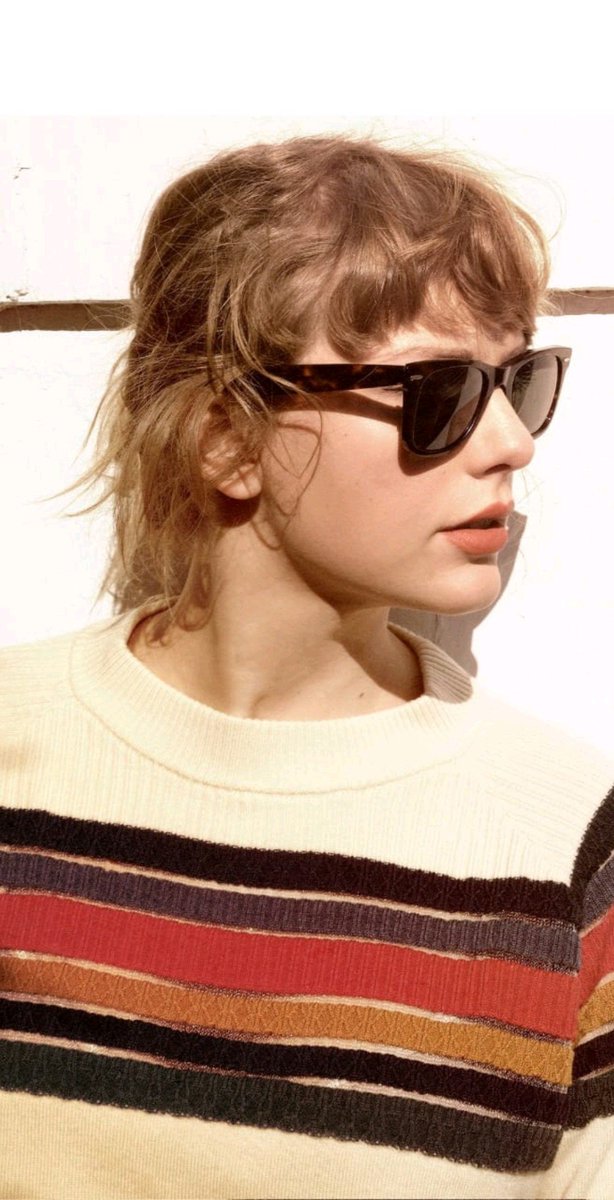 I bet you stop scrolling 🤨 #WildestDreamsTaylorsVersion