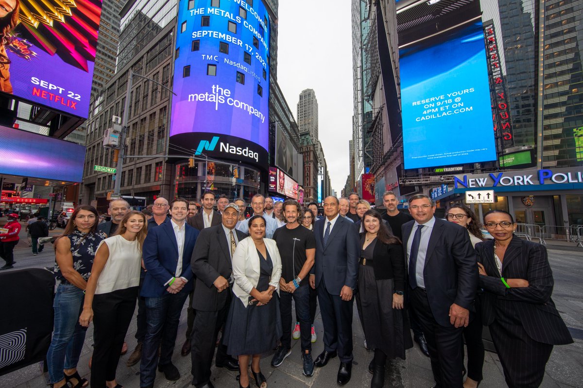 NasdaqExchange's tweet photo. ✨ The future is metallic with @themetalsco at the @Nasdaq Opening Bell! 🛎

#NasdaqListed $TMC’s mission is to build a carefully managed metal commons that will enable the battery-powered shift to electric vehicles with the lightest planetary touch. #thefutureismetallicb https://t.co/kEDQuZtMt9