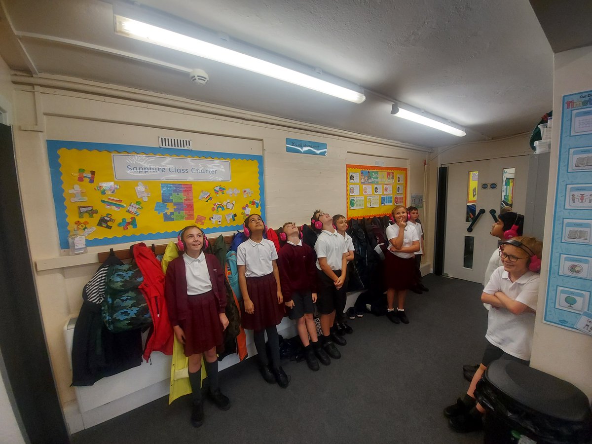 CFPSchool's tweet photo. As part of the Mission to Mars topic, Year 5 have immersed themselves in a storytelling trip to Mars with @nowpressplay . They have even discovered water supplies on the Red Planet! #opportunity @The_IPC @LEOacademies https://t.co/ieVc9n8V4F