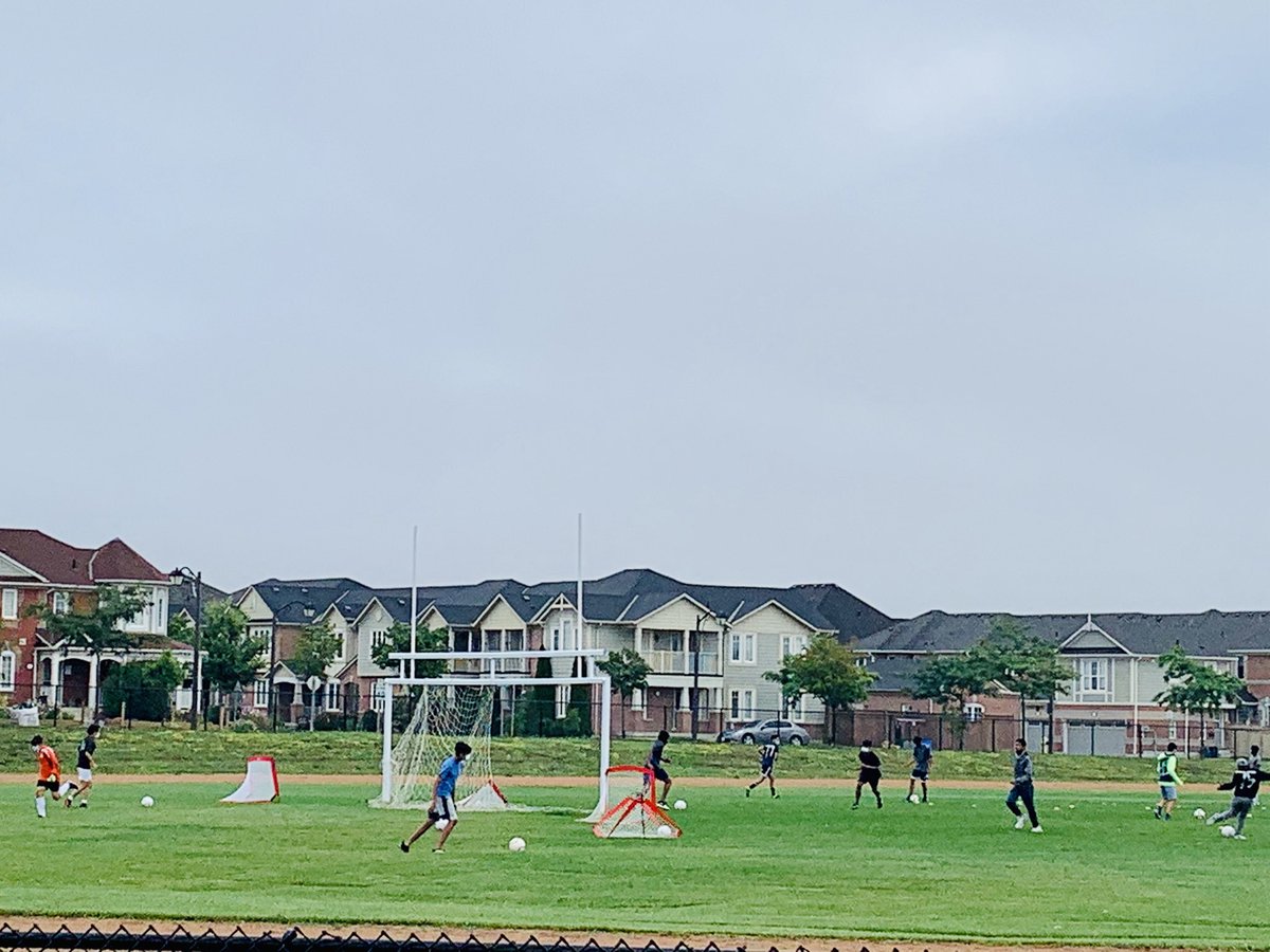 BillHogarthSS's tweet image. It was great to see so many students out on the field this morning for Junior &amp;amp; Senior Boys’ soccer tryouts! Thank you to BHSS Soccer Coaches Mr. Good, Ms. Lancia &amp;amp; Ms. Vatalaro @BHSSathletics